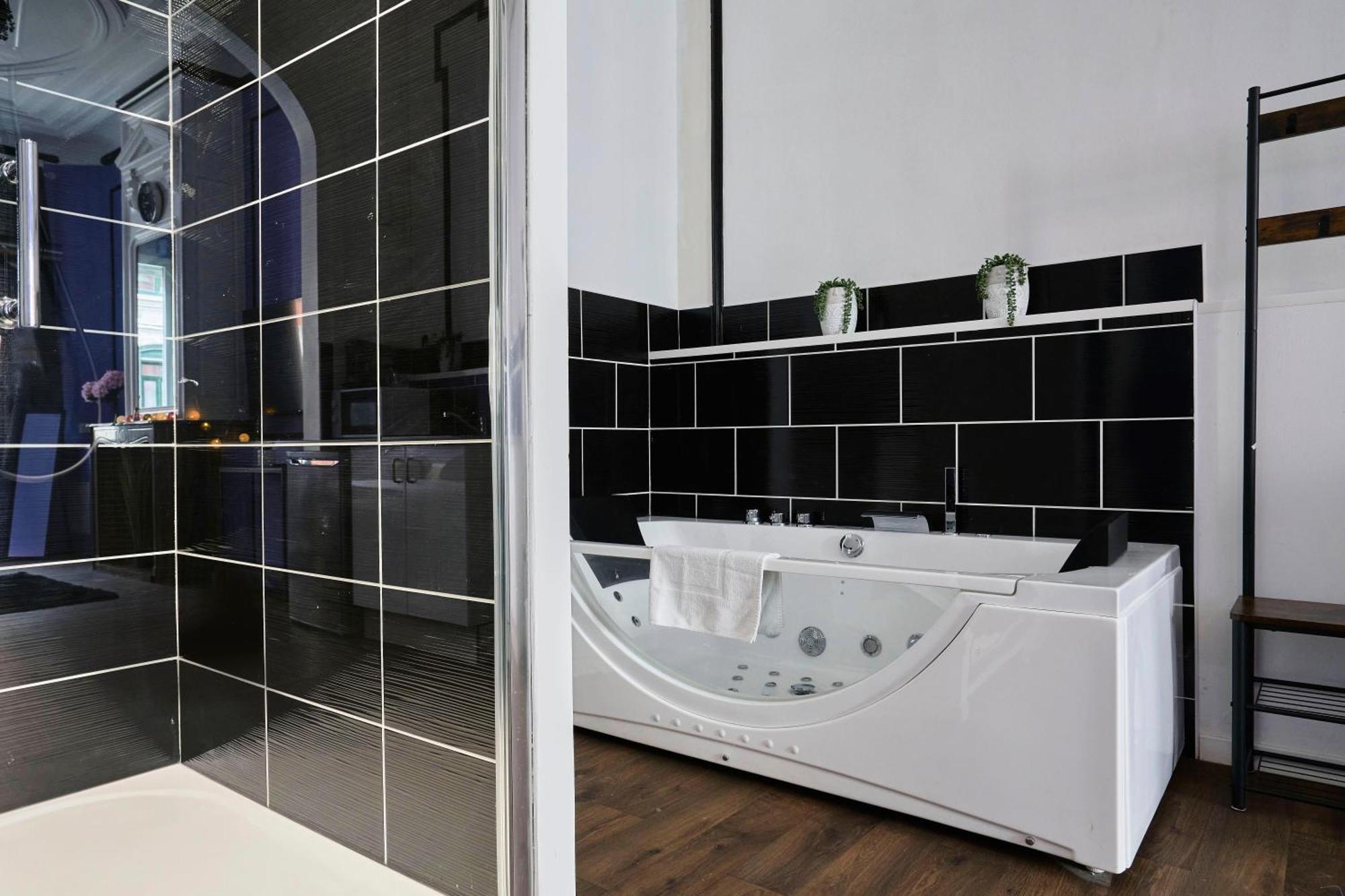 Apartament Ng Prestige - Lille L Roubaix Trichon - Balneo - Netflix - Wifi Zewnętrze zdjęcie