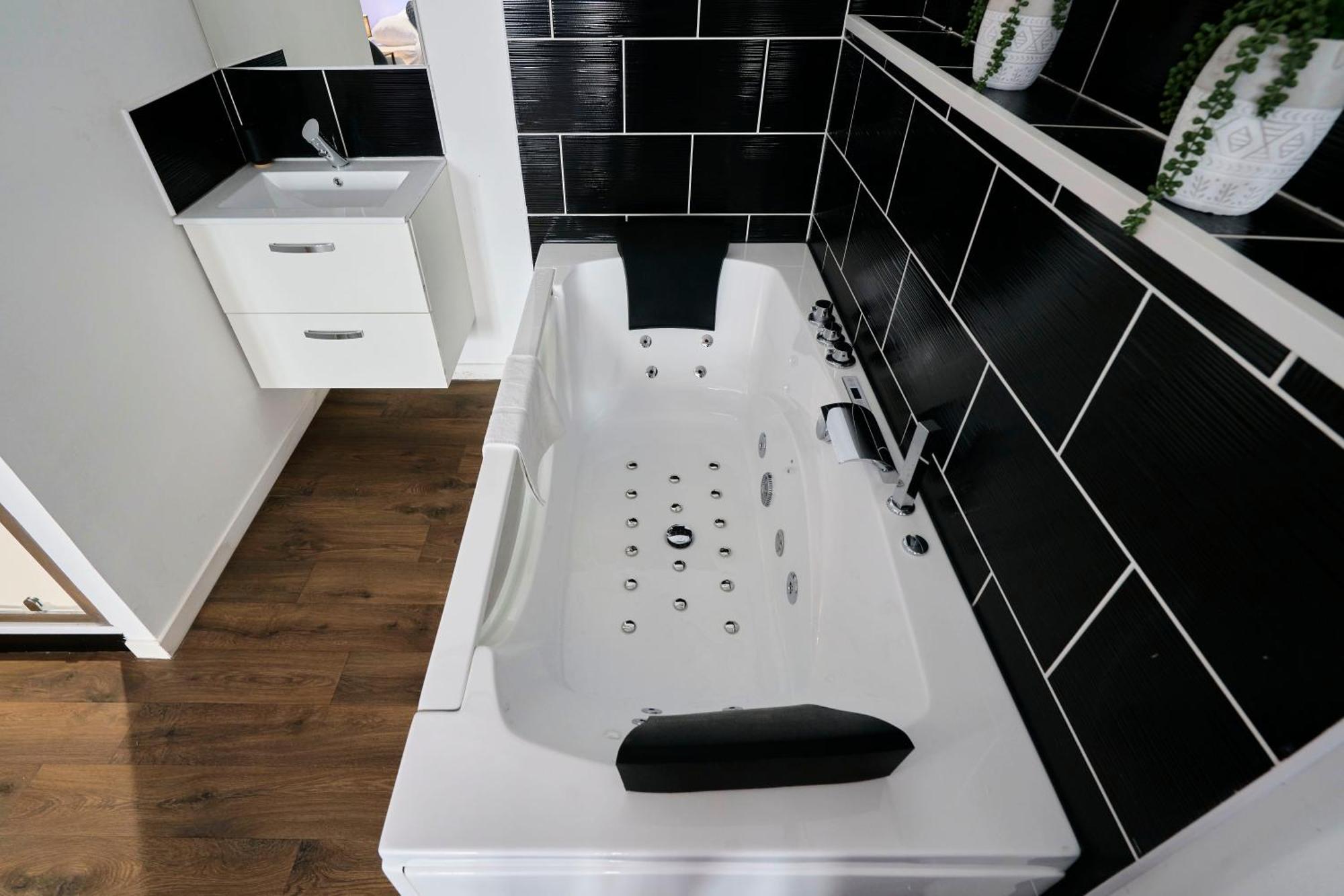 Apartament Ng Prestige - Lille L Roubaix Trichon - Balneo - Netflix - Wifi Zewnętrze zdjęcie