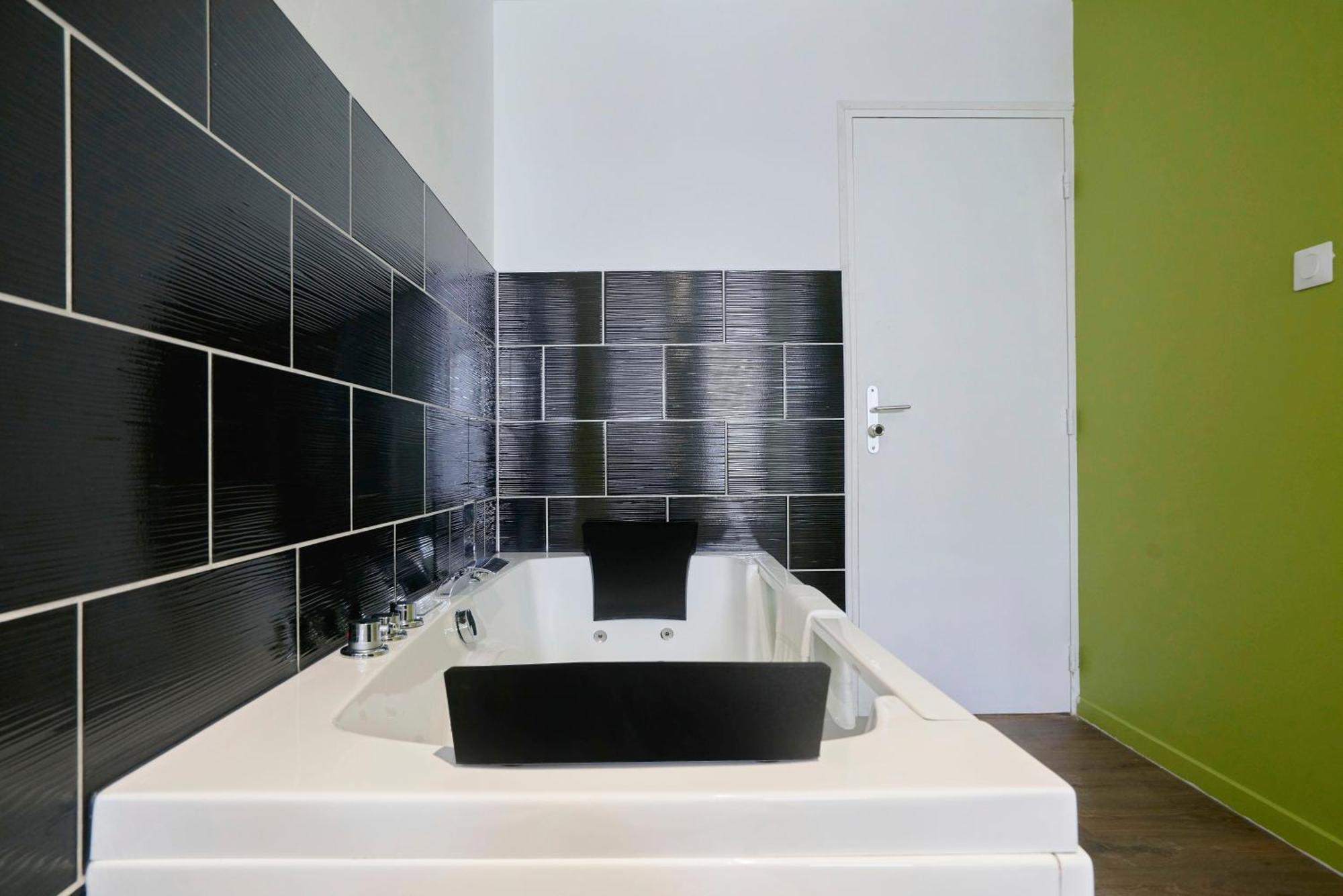 Apartament Ng Prestige - Lille L Roubaix Trichon - Balneo - Netflix - Wifi Zewnętrze zdjęcie